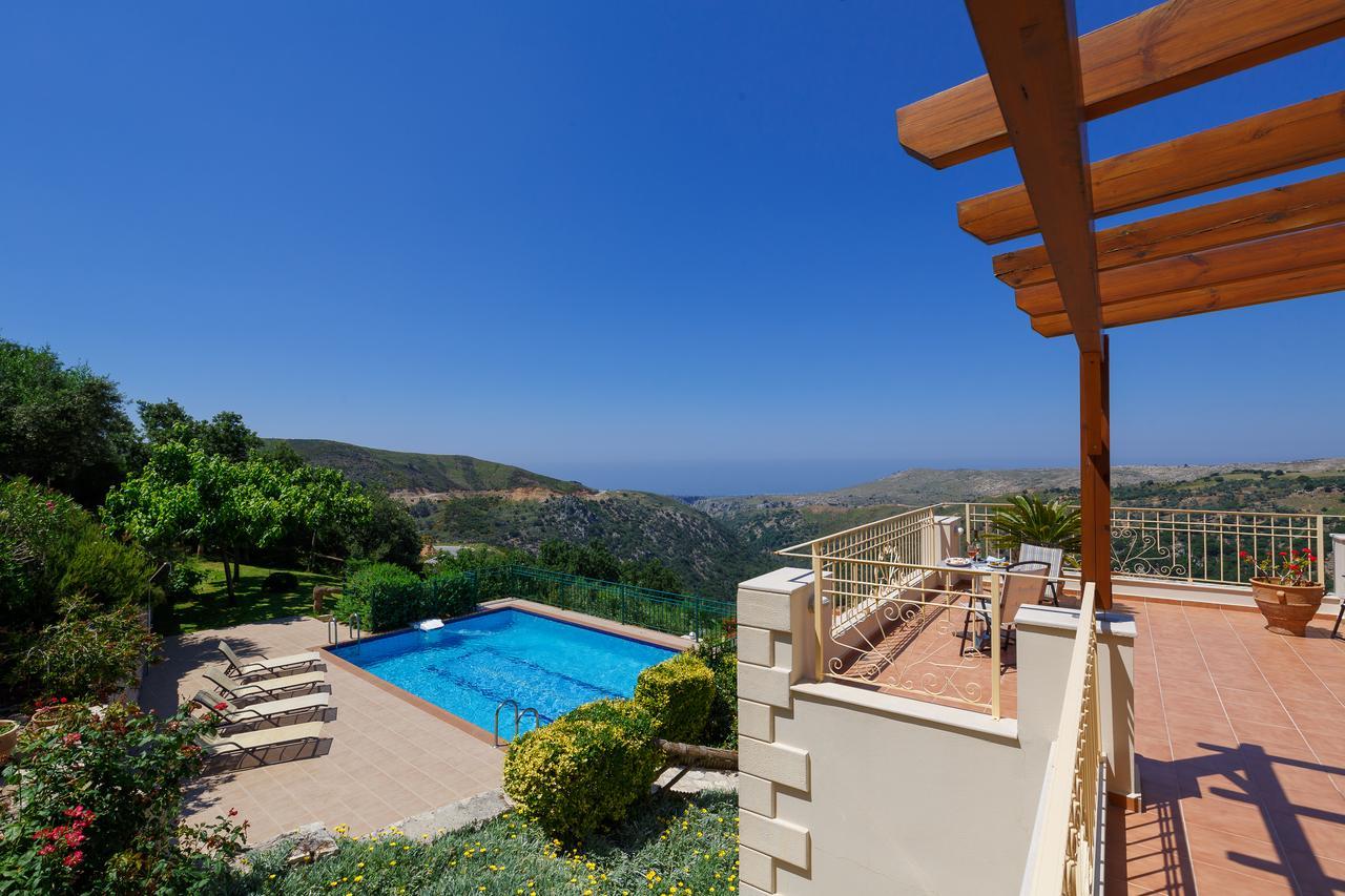 Harkia Villas Dış mekan fotoğraf